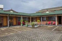 Arabella Motor Inn (Formerly South Tweed Motor Inn) Hotels in Kingscliff