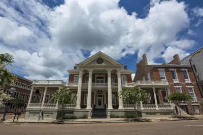 The Guest House Historic Mansion Các khách sạn ở Natchez