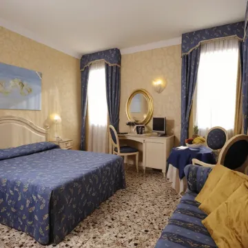 Hotel Ca' Formenta Отели рядом с достопримечательностью «Венецианский Арсенал»