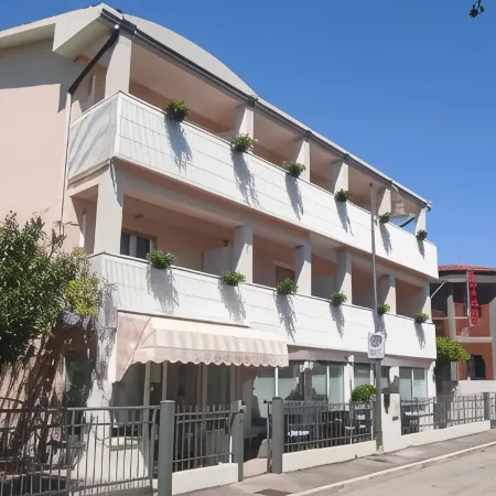 Hotel Eliani