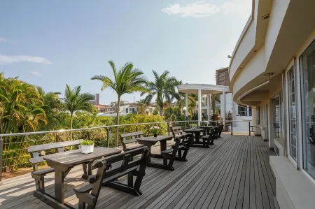 The Sandringham Bed & Breakfast and Self-Catering