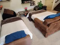 0ver 7,000 Sq ft of tranquil relaxation Hotels in Shawnee