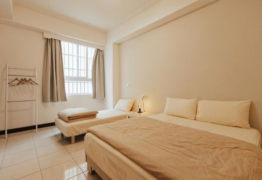 메이비 홈스테이