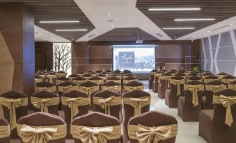 Thang Loi Tam Dao Hotel