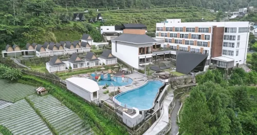 Gulala Azana Hotel & Resort Guci Tegal Hotel di Bumijawa