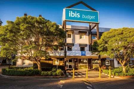 Ibis Budget St Peters Отели в г. Sydenham