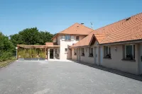 Villa Hotel - 2 tähden