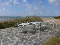 La pêcherie Bord de Mer Hotel a La Plaine-sur-Mer