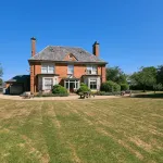 Furtho Manor Farm - Homestays