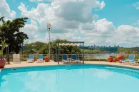 Hotel Casino Acaray - Pools