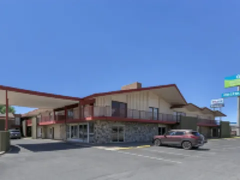 SureStay by Best Western Chambers Petrified Forest アパッチのホテル