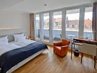 Qube Hotel Bergheim Hotels near Bergheim