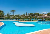 Browns Sports Resort - Pools