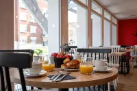 Nemea Appart Hotel Coliseum Amiens Centre - breakfast