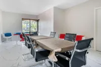 Clarion Inn & Suites Kissimmee-Lake Buena Vista South