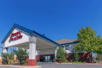 Hampton Inn & Suites Tulsa-Woodland Hills at 71st & Memorial Hotel di Tulsa
