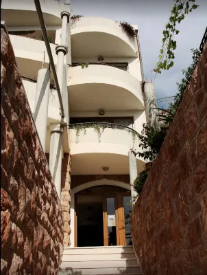 Levantin Inn 1/3 Room Sea Side N.10