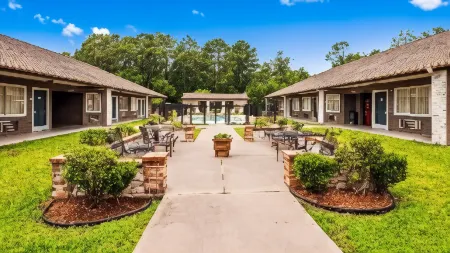 SureStay Hotel by Best Western Leesville