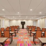 Home2 Suites by Hilton Woodbridge Potomac Mills Hotel a Woodbridge