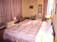 Business Hotel Nishiko โรงแรมใกล้สถานีเซ็นโคจิ