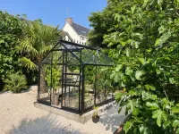 La Maison Hotels in Loudeac