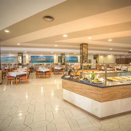 Hotel Club Cala Romani