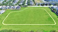 Cinco Ranch Furnished 1 Story Home, King Beds, Walking Trail, Sleeps 6+ - 4-Star