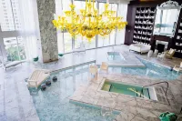 Icon Brickell Miami - Private Pools