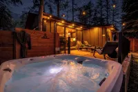 Peaceful Riverside Retreat: Sauna, Hot Tub, & Fire Pit by Forest & Peak Retreats - Chalets