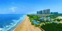 Wuchuan 180 Degree Seaview Garden Villa - Airport Shuttle