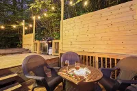 Sleeps 13, Hot Tub, Game Room,River Access, Close to App State, Downtown Boone - 4-Star