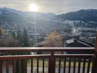 7 Minutes from the Center and Superb Mountain Views