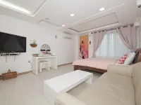 Kapyeong Ilsang Talchul Pension Water Slide Hotels in Gapyeong-gun