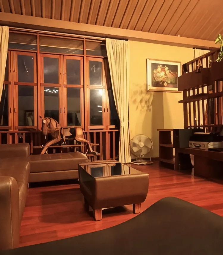 บ้านพัก 4 ห้องนอน