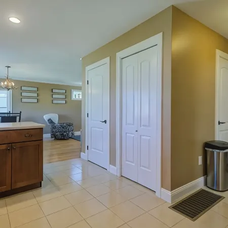 3-bed condo in the Heart of North Conway sleeps 8 Mins from Cranmore & Storyland