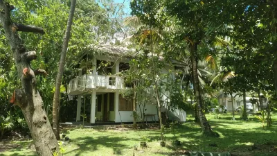 Madampa Ganga Villa Hoteles en 