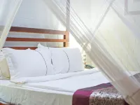 Kambiri Beach Resort Hotels in Salima