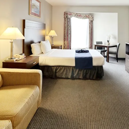 BayVue Hotel, Resort & Suites