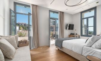 Hellenic Vibes Smart Hotel