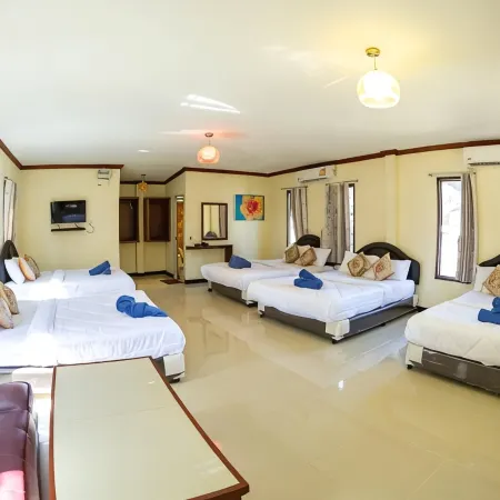Tom Pizza Resort