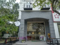 Park Hill Hotel - Phu My Hung Hotels near Lotte Mart