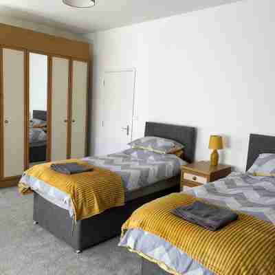 4-6 Guests in centre location with stunning views Rooms
