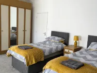 4-6 Guests in centre location with stunning views Hotels in Llanberis