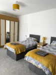 4-6 Guests in centre location with stunning views