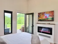 River's Edge at Three Suns Cabins - Boutique