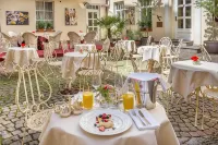 Imperial Hotel & Restaurant - breakfast