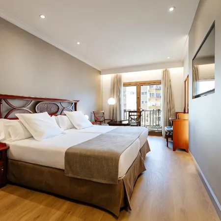 Hotel Reveron Plaza