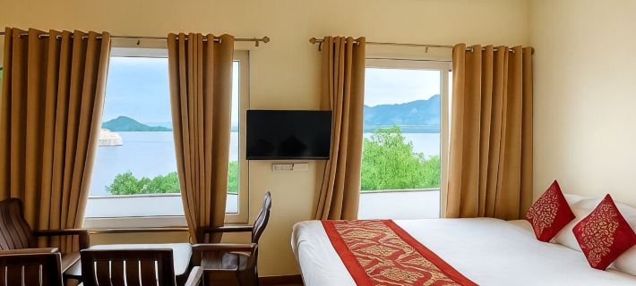 Hotel Lake Star Bistro Ξενοδοχεία στην πόλη Udaipur