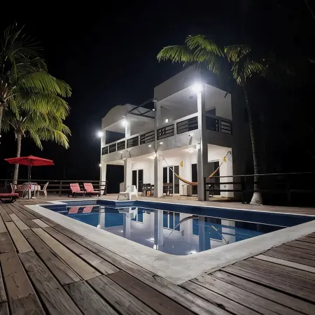 Casa de Playa Tela, San Juan del Mar
