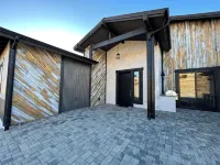 Luxury Modern farmhouse, Strong WiFi,  Stunning Granite Mountain Views - 4 stjerner